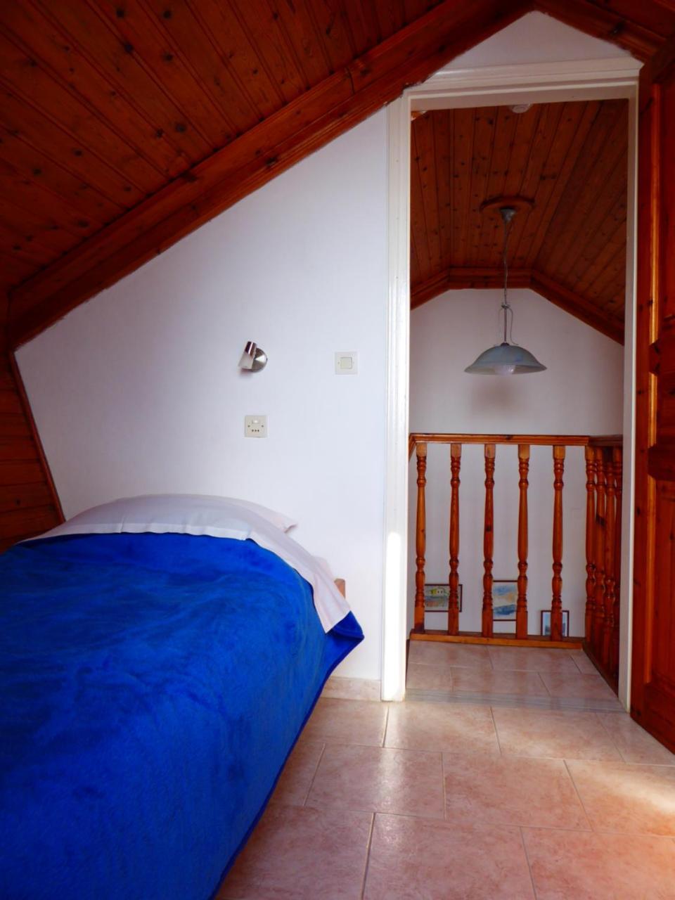 Villa Yorgos Chalki Town Zewnętrze zdjęcie