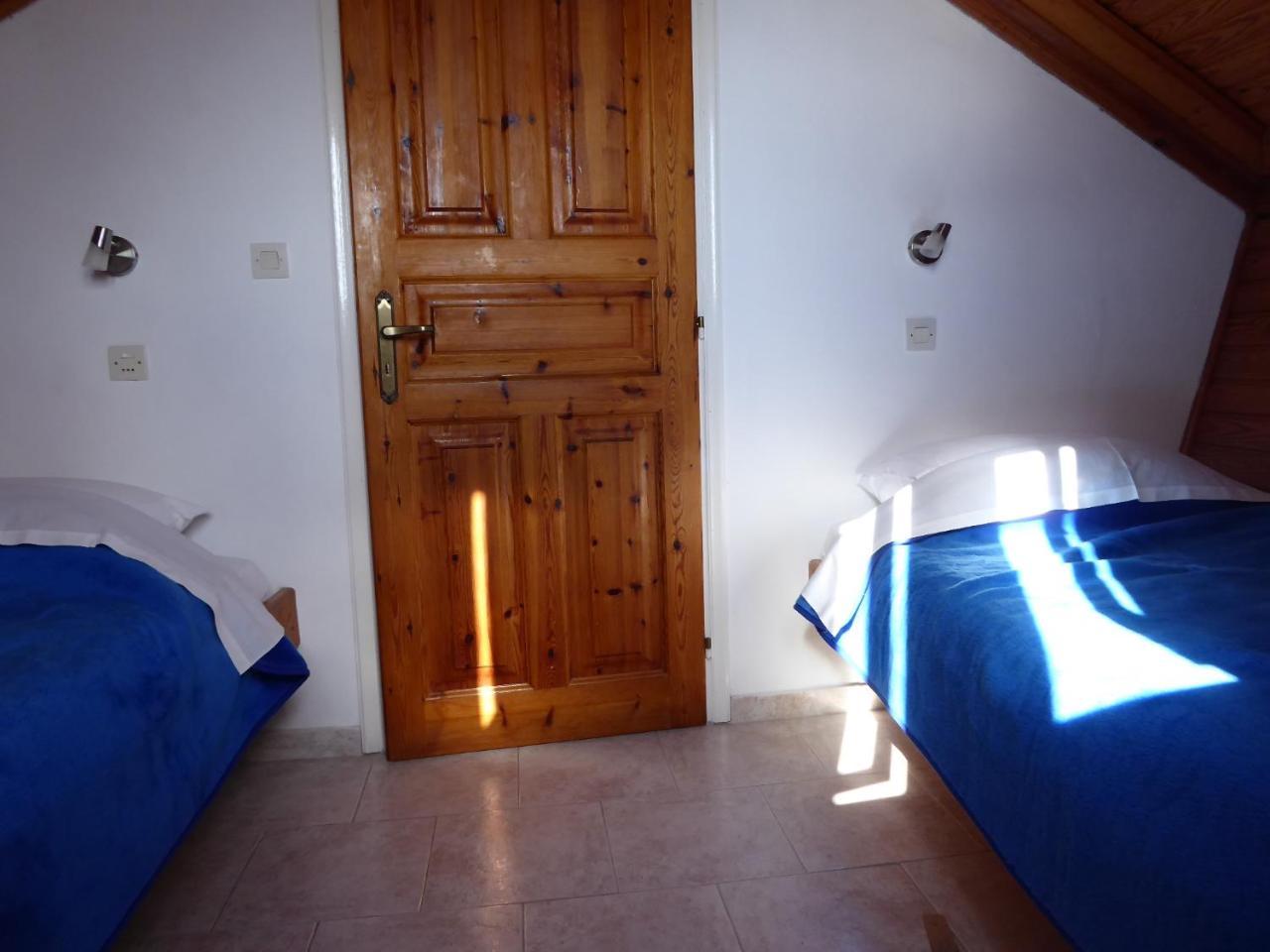 Villa Yorgos Chalki Town Zewnętrze zdjęcie